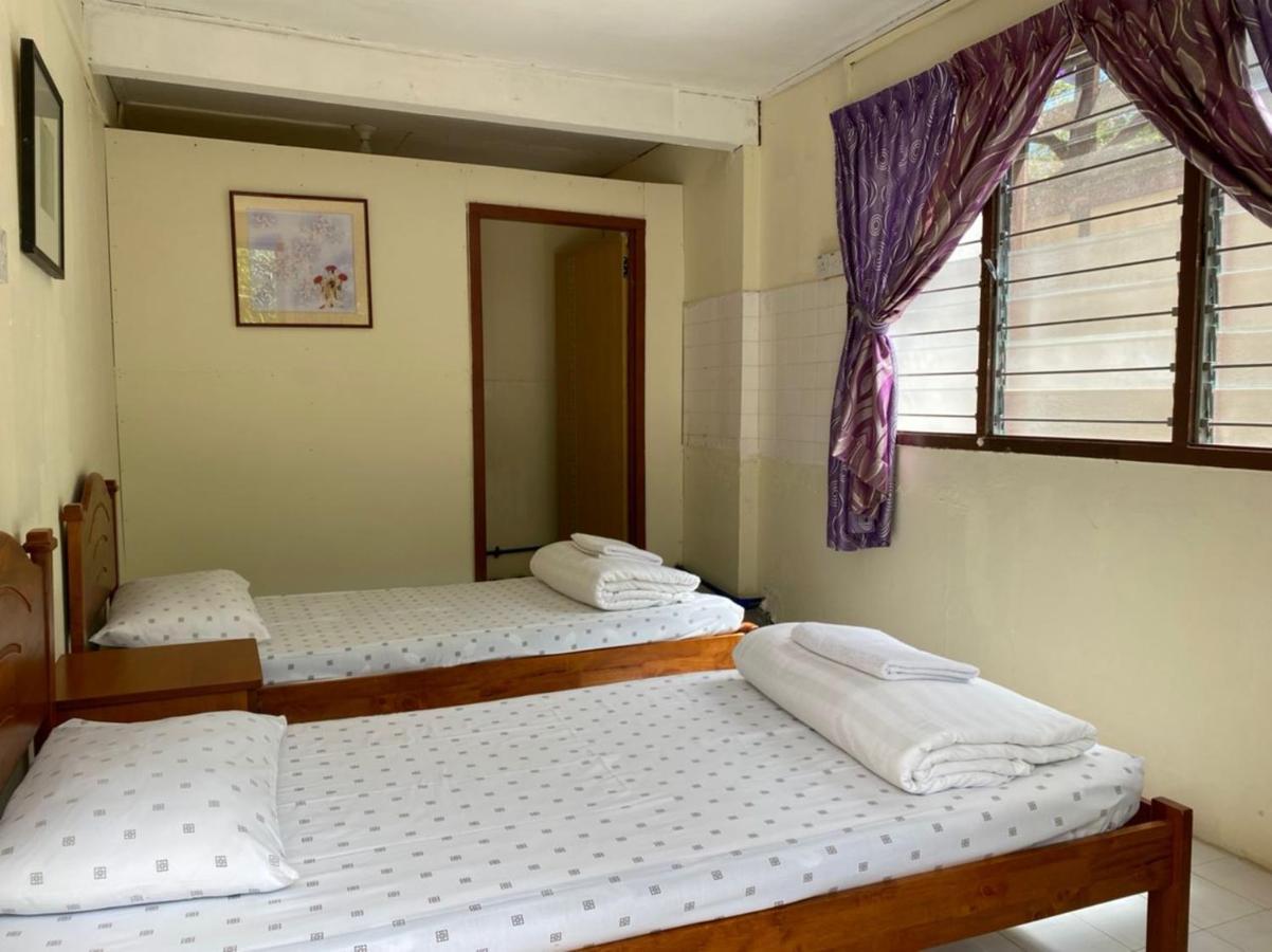 Kampong Kundassan Mile 36 Lodge מראה חיצוני תמונה