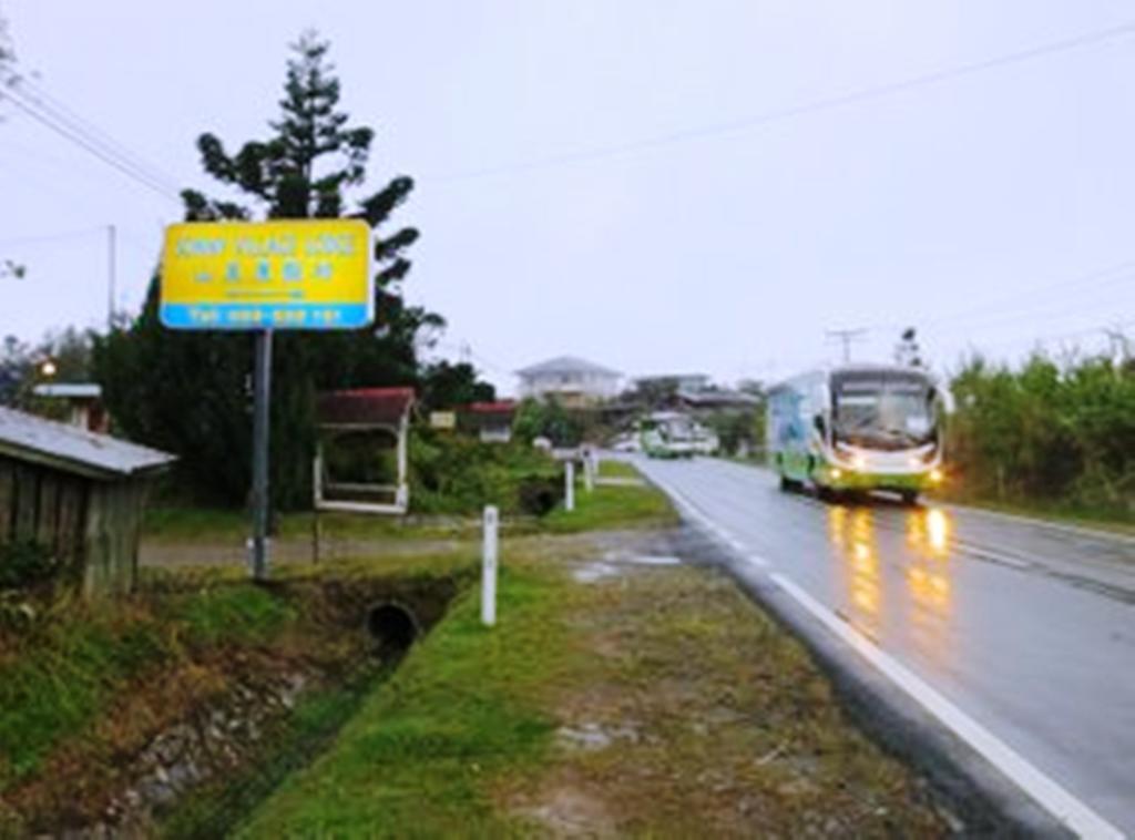Kampong Kundassan Mile 36 Lodge מראה חיצוני תמונה