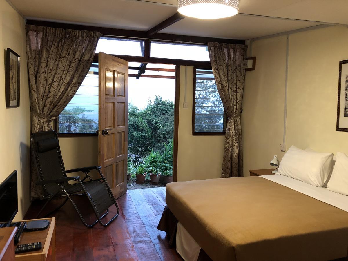 Kampong Kundassan Mile 36 Lodge מראה חיצוני תמונה