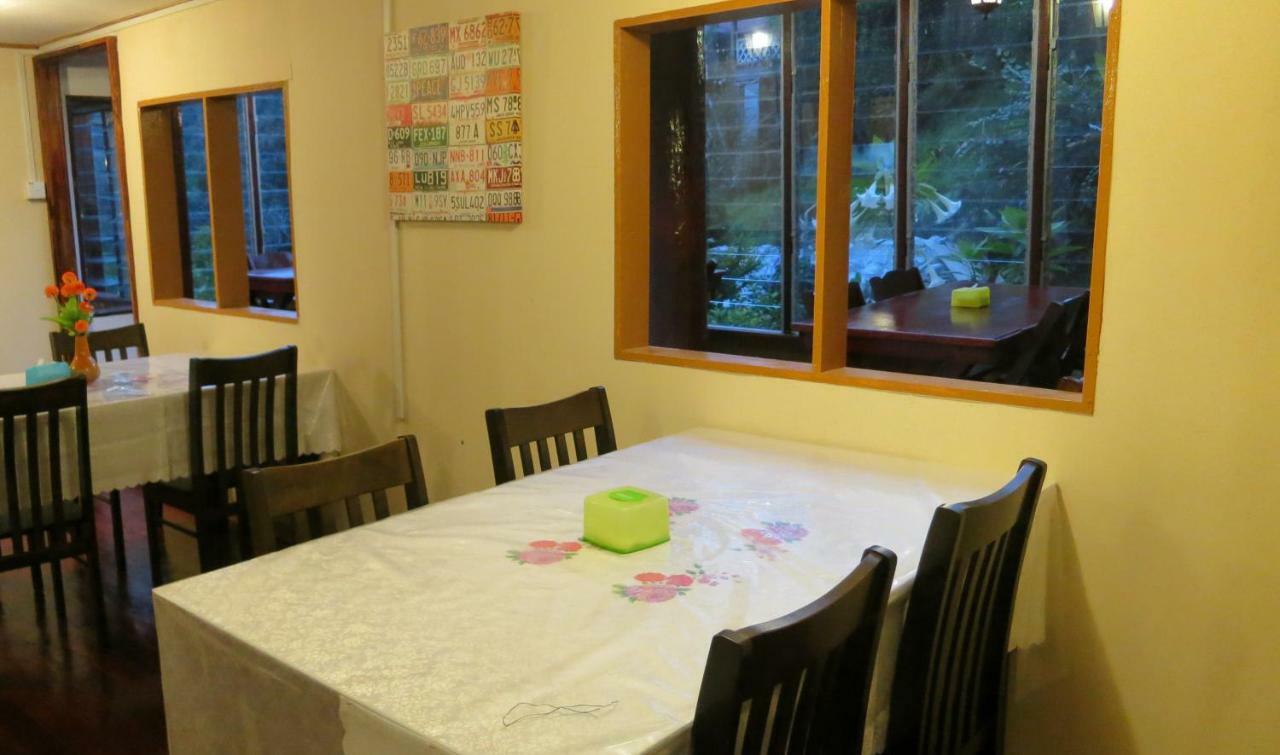 Kampong Kundassan Mile 36 Lodge מראה חיצוני תמונה