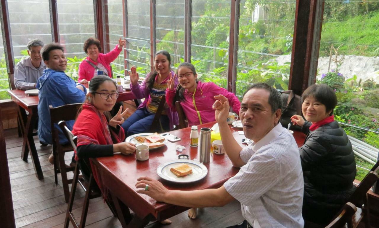 Kampong Kundassan Mile 36 Lodge מראה חיצוני תמונה
